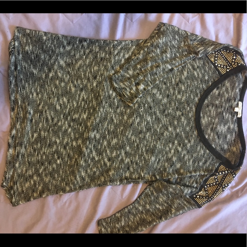 Gold studded shoulders oversized shirt!